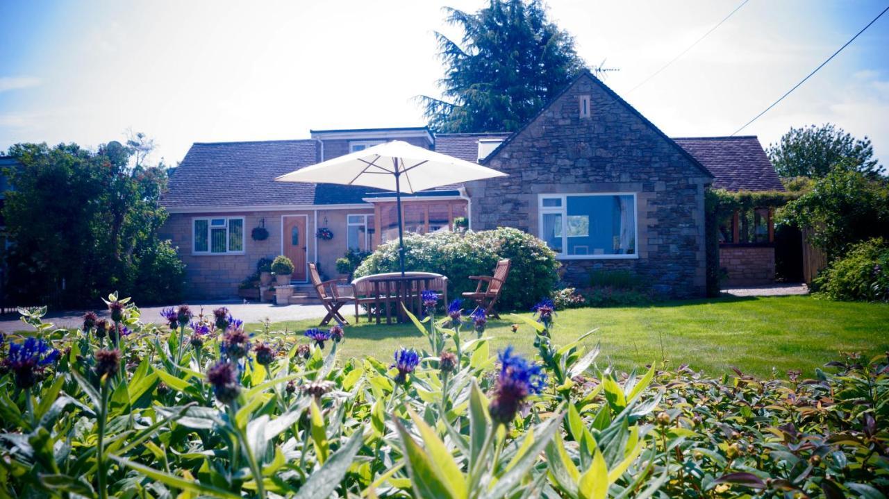 The Westwoods Bed & Breakfast Exterior photo
